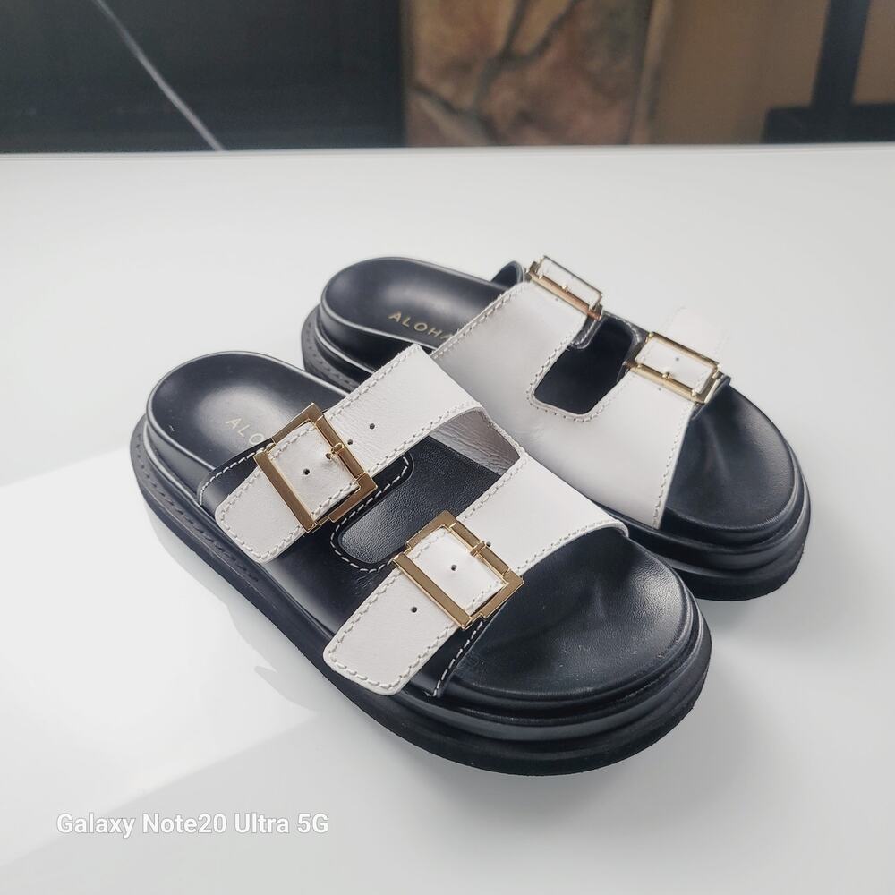 Alohas Buckle Strap Sandal in Black/White, sz 6